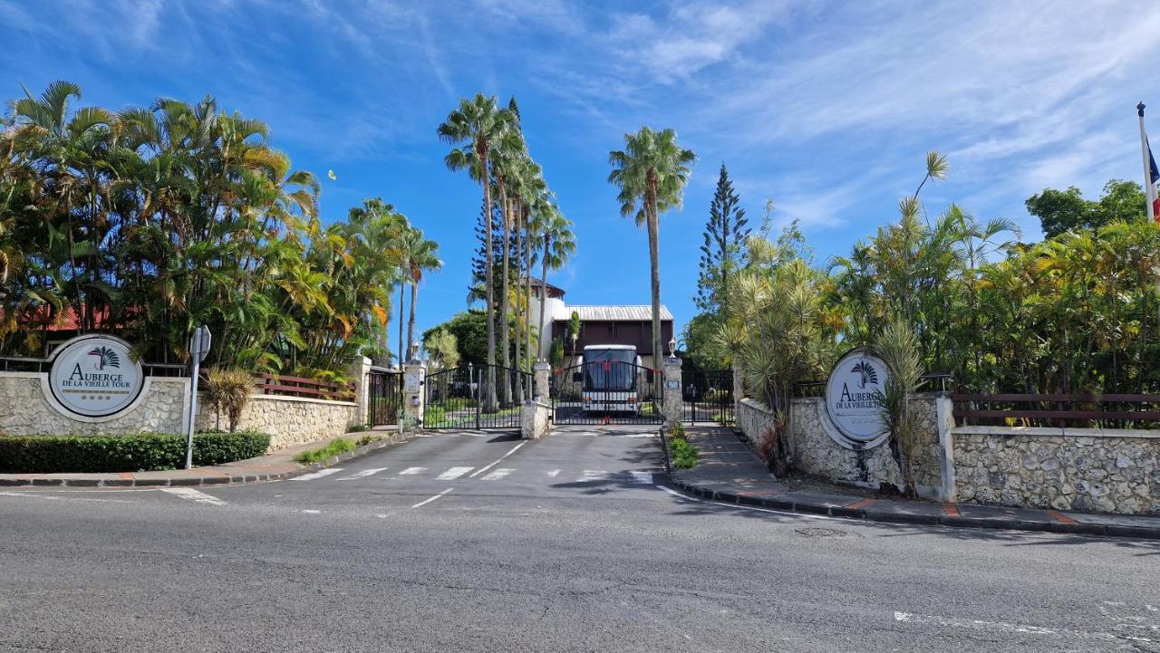 Grand Studio De 41 M², Vue Mer Et Jardin Tropical. Le Gosier  Exteriör bild